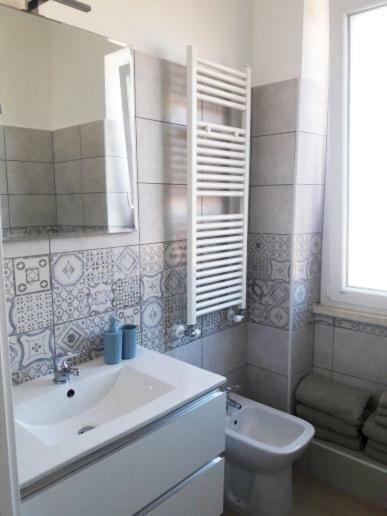 Waterfront Apt 라디스폴리 외부 사진